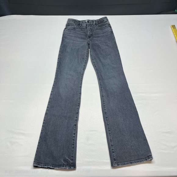 Good American Classic Slim Bootcut Jeans Split Hem 90s - Picture 4 of 13